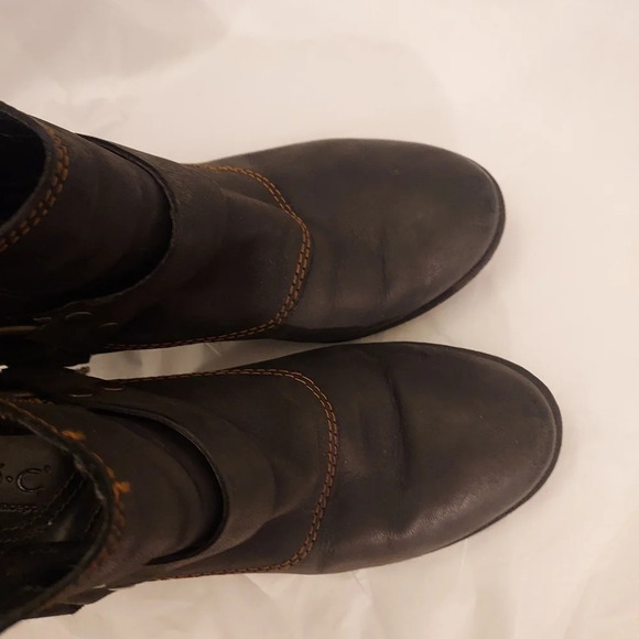 B.O.C Born on Concept Matte Black Leather Ankle Booties in Size 6 - Picture 9 of 12